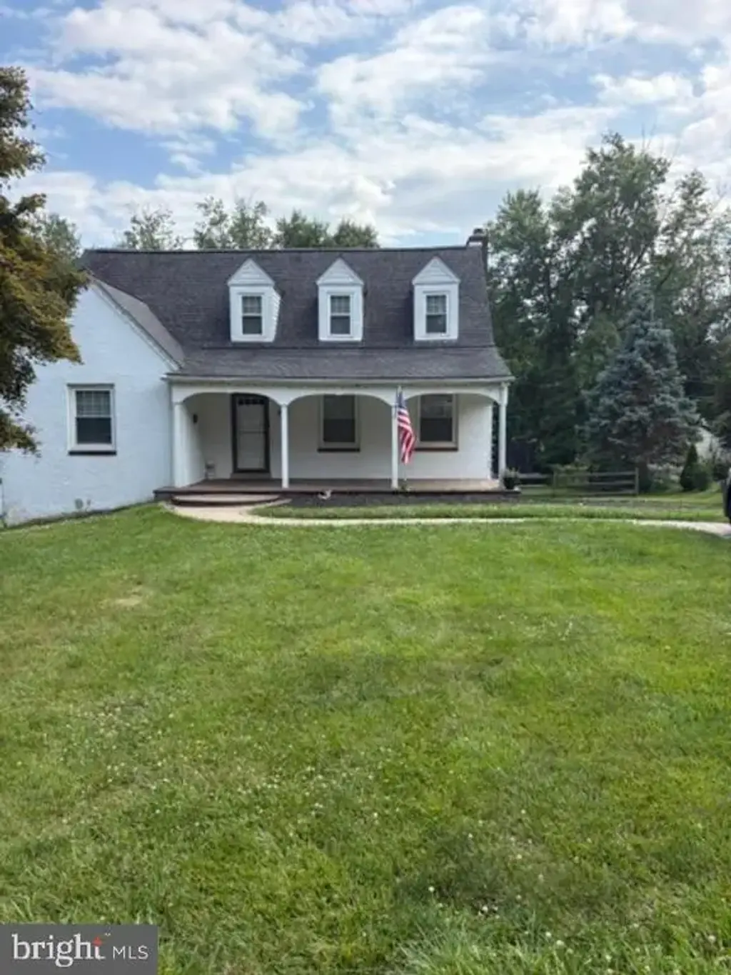 90 Clearview Ave, HUNTINGDON VALLEY