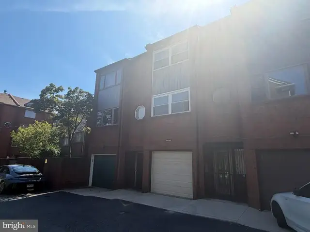 1 Queen St #2, Philadelphia