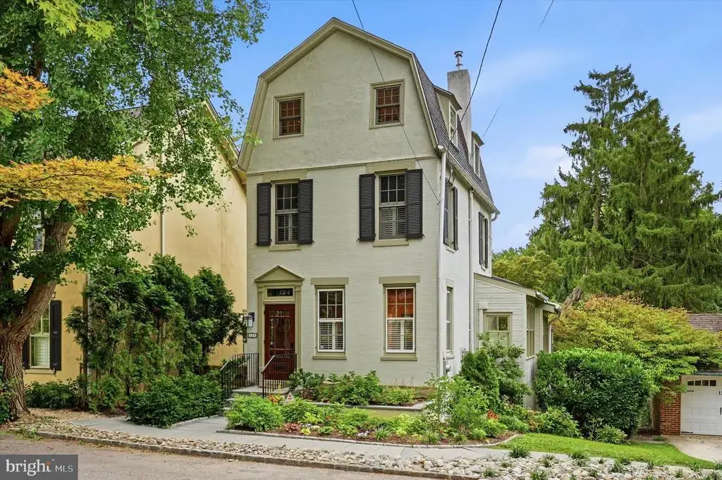 124 W Gravers Ln, PHILADELPHIA