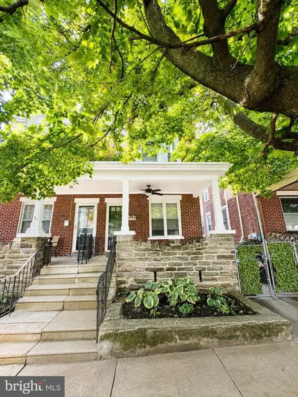 495 Lemonte St, PHILADELPHIA