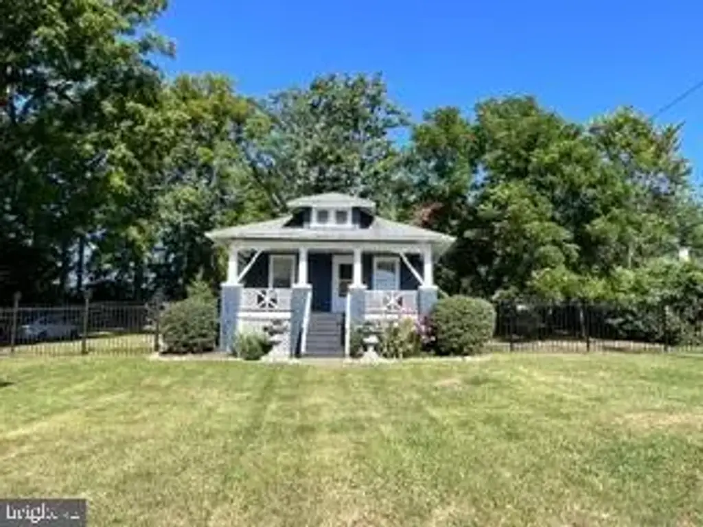 6982 Lord Fairfax Hwy, BERRYVILLE