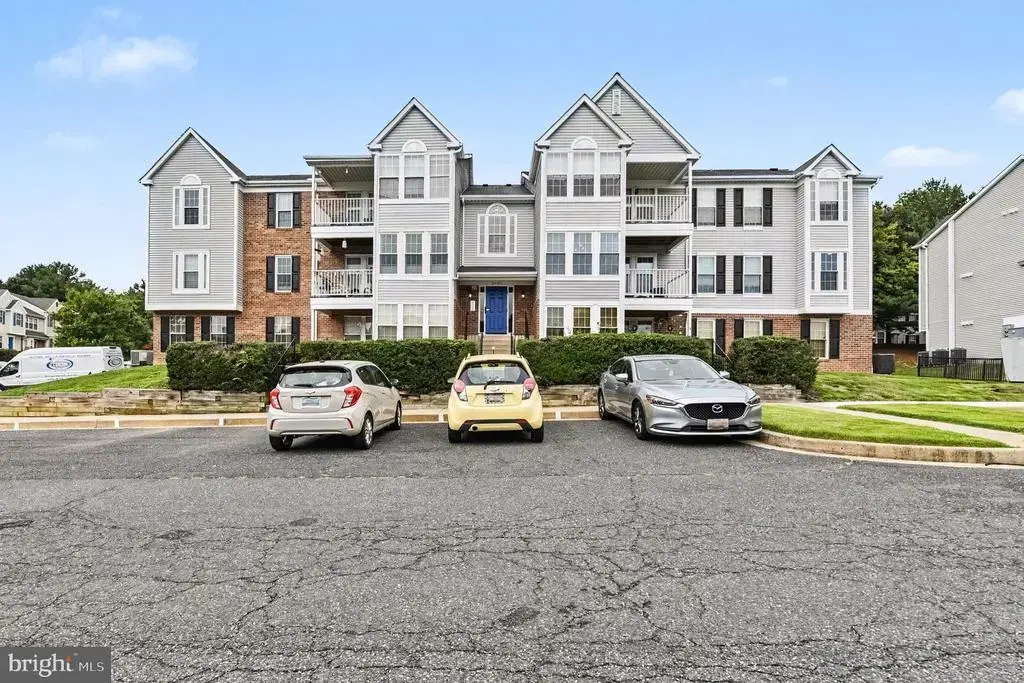 1400-h Golden Rod Ct, BELCAMP