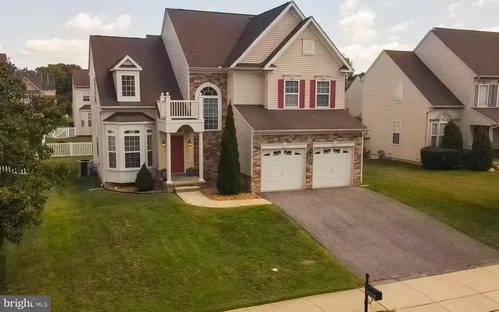 219 Topaz Cir, DOVER