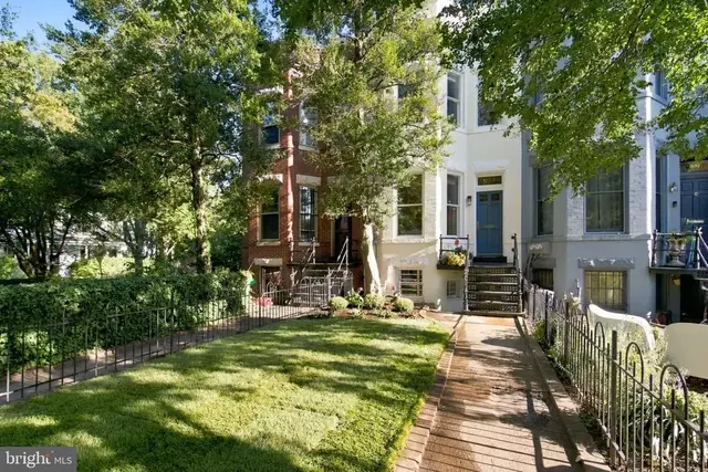 925 South Carolina Ave Se, Washington