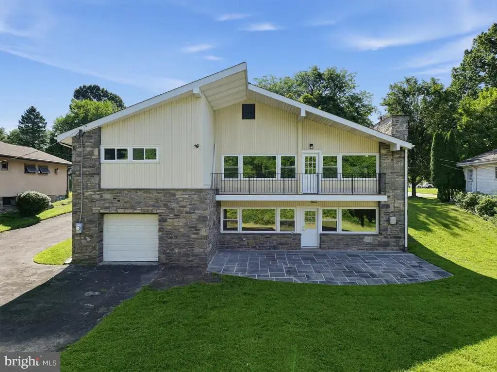 7724 Green Valley Rd, WYNCOTE