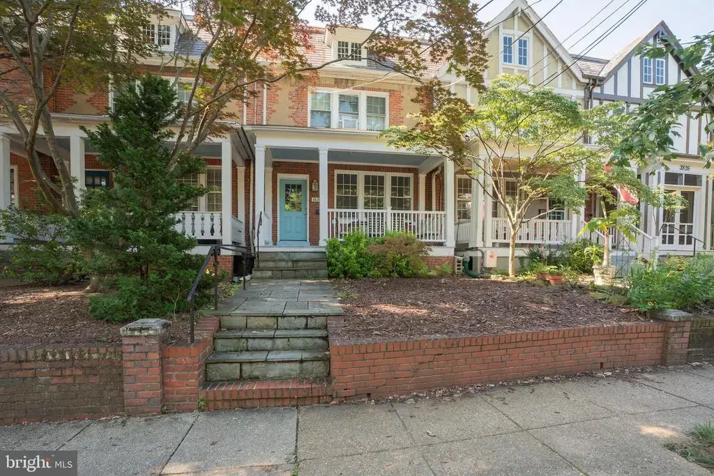 3822 Beecher St Nw, WASHINGTON