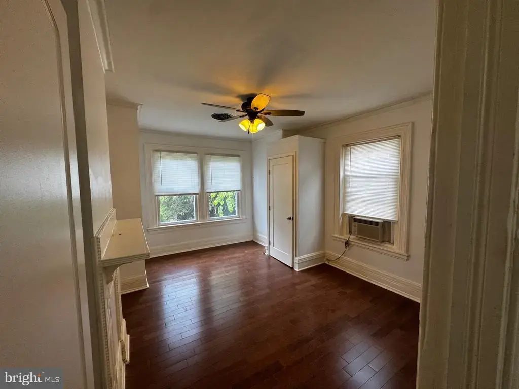 2140 N Van Pelt, PHILADELPHIA