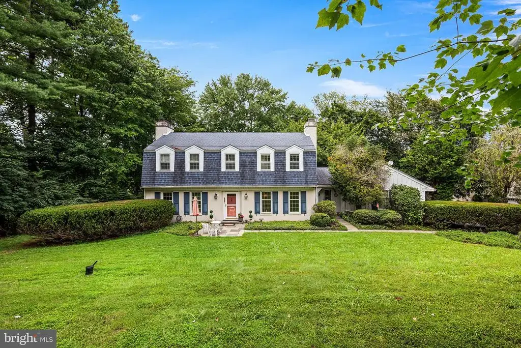 1012 Robin Dr, WEST CHESTER