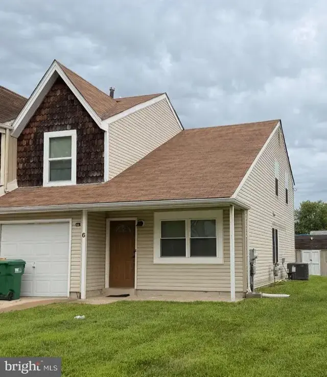 6 Wedgefield Ct, New Castle