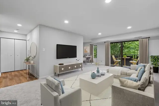 6001 Arlington Blvd #423, Falls Church