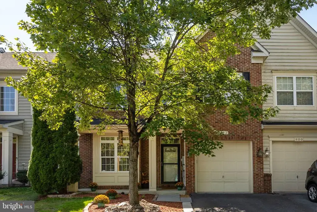 402 Quinton Oaks Cir, STEPHENS CITY