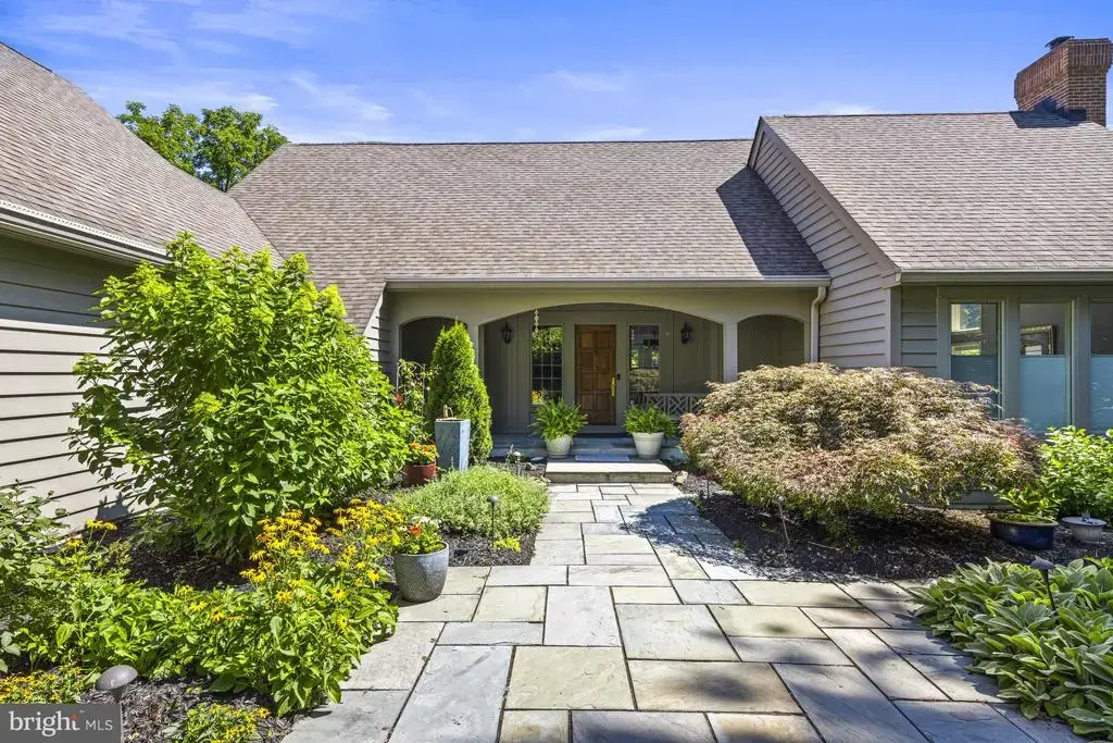 18 Brendle Ln, GREENVILLE