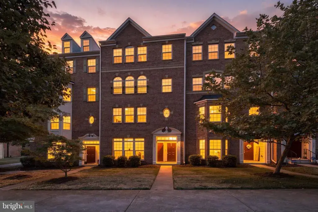 15149 Leicestershire St, WOODBRIDGE