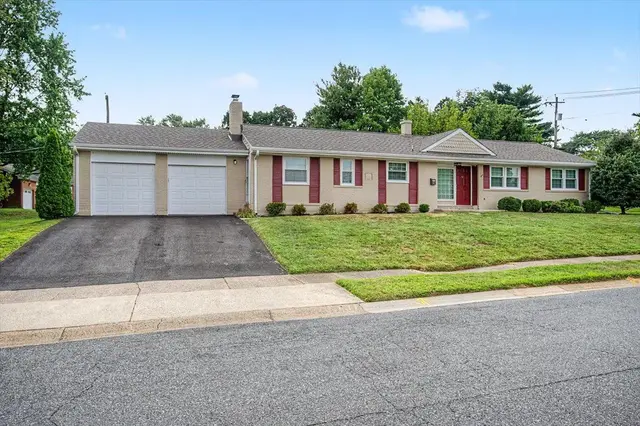 2 Wheatfield, Wilmington