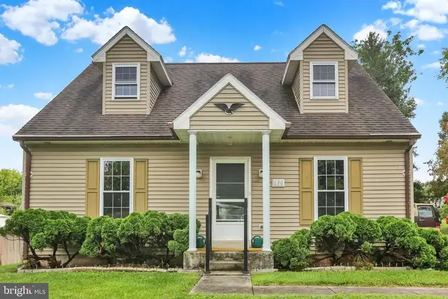 626 Sheerlund Rd, Reading