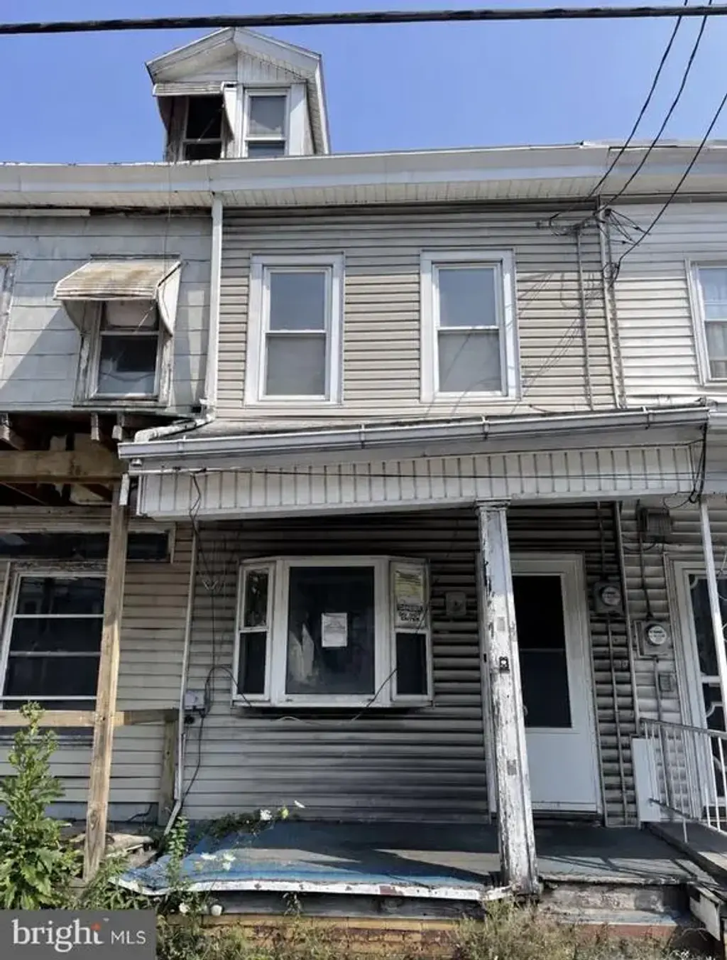 322 W Main St, GIRARDVILLE