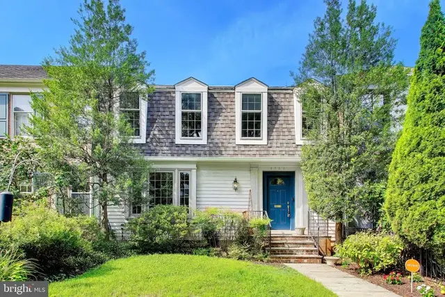 4736 Massachusetts Ave Nw, Washington