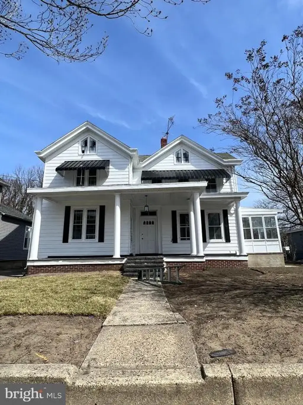 141 W Main St, PENNS GROVE