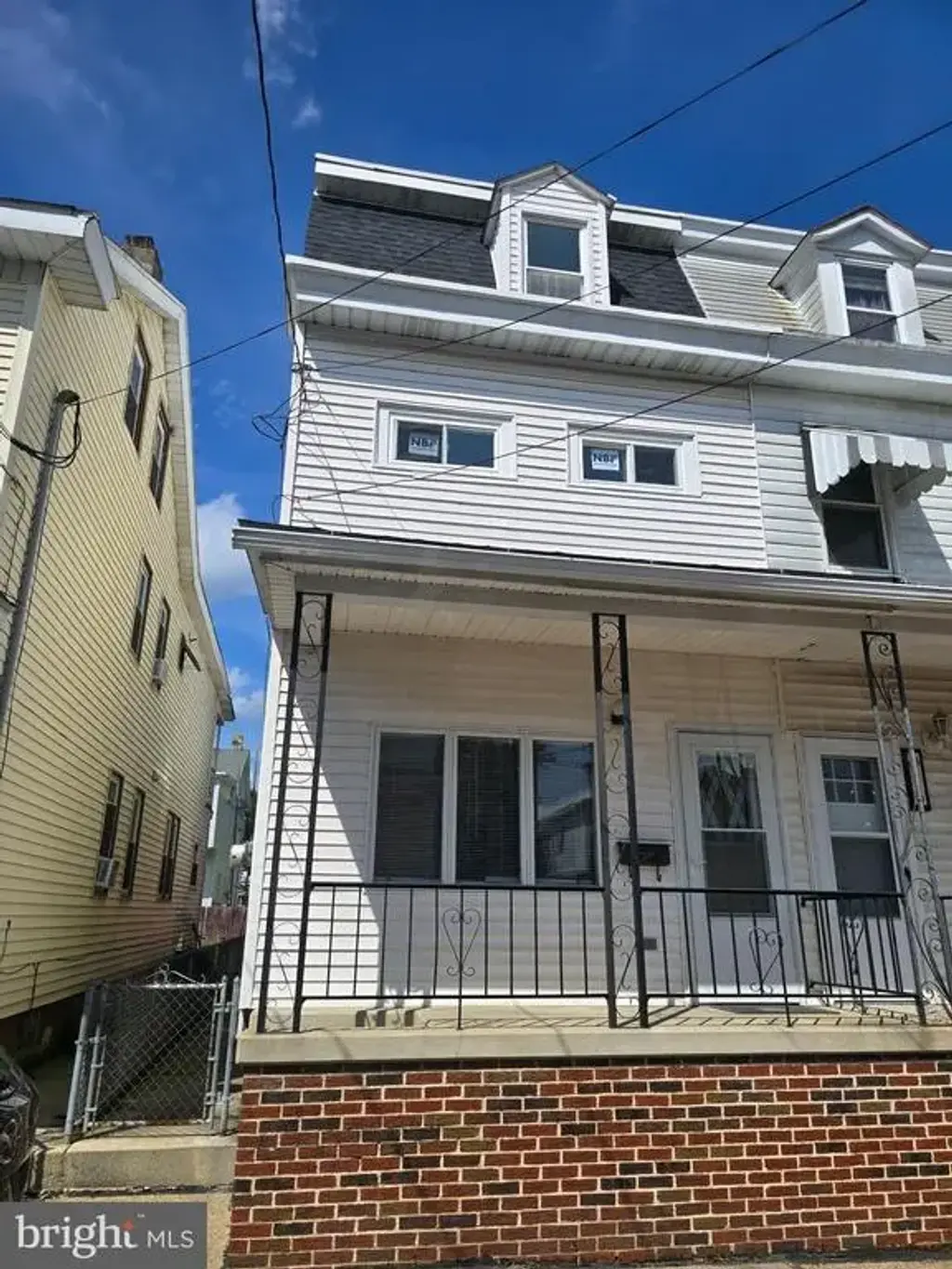 412 Carbon St, MINERSVILLE