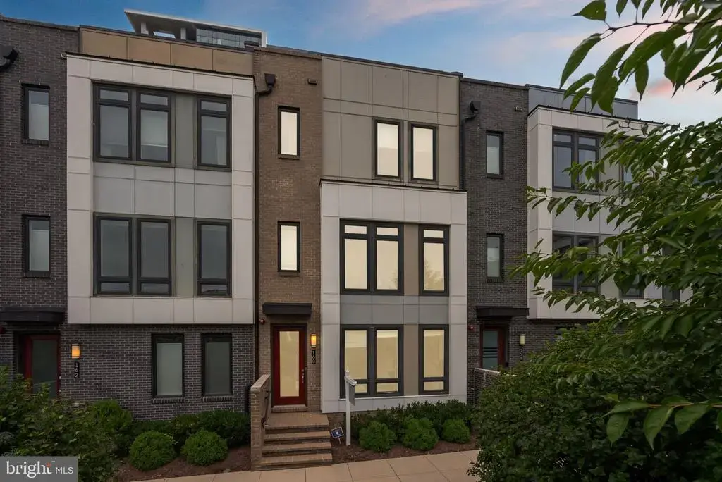 160 Ike Dr, ALEXANDRIA