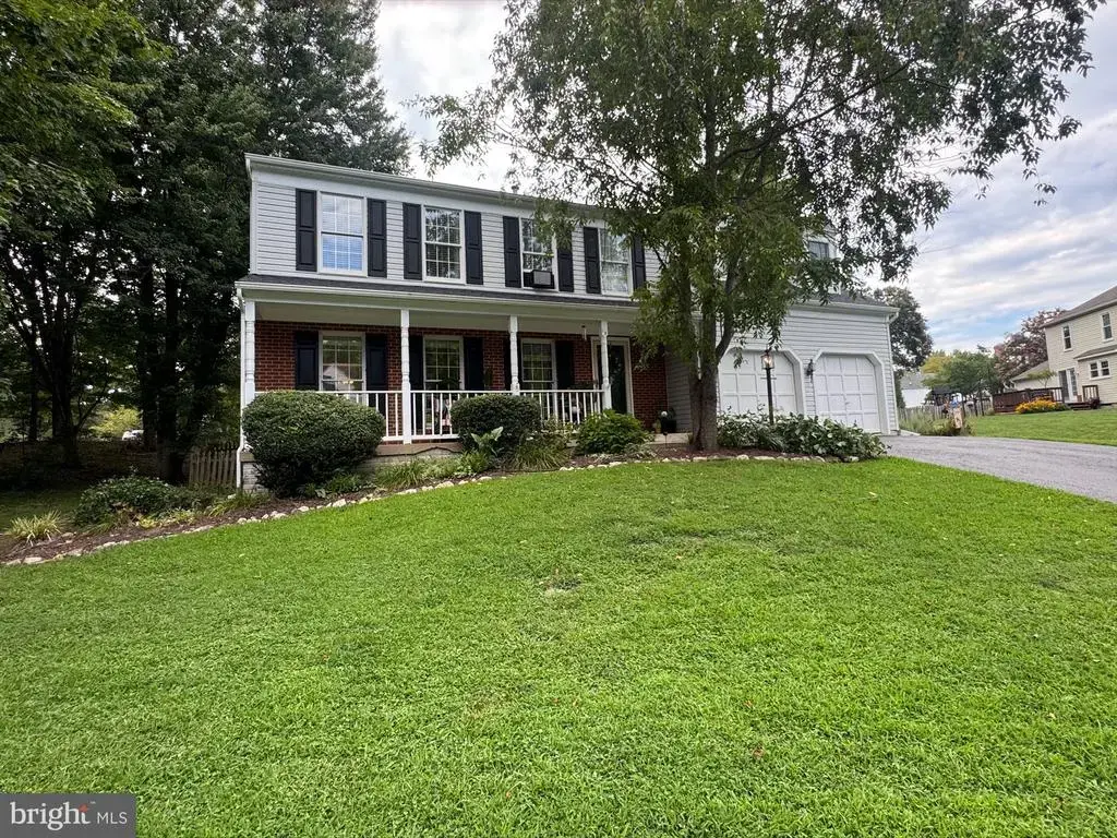 10 Oakbrook Ct, STAFFORD
