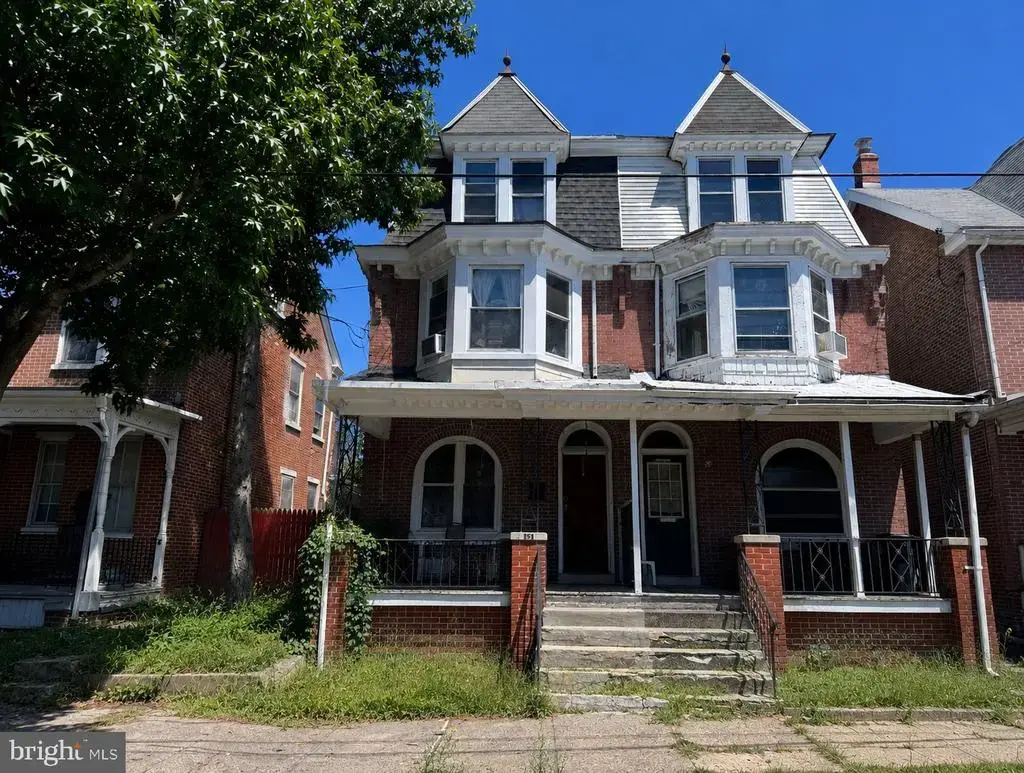 15 E 2nd St #, POTTSTOWN