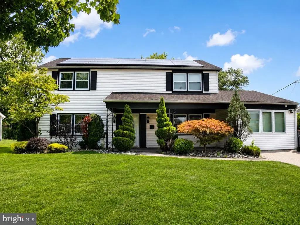 6 Hepburn Ln, WILLINGBORO