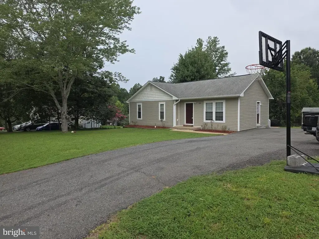 6113 Windsor Dr, FREDERICKSBURG