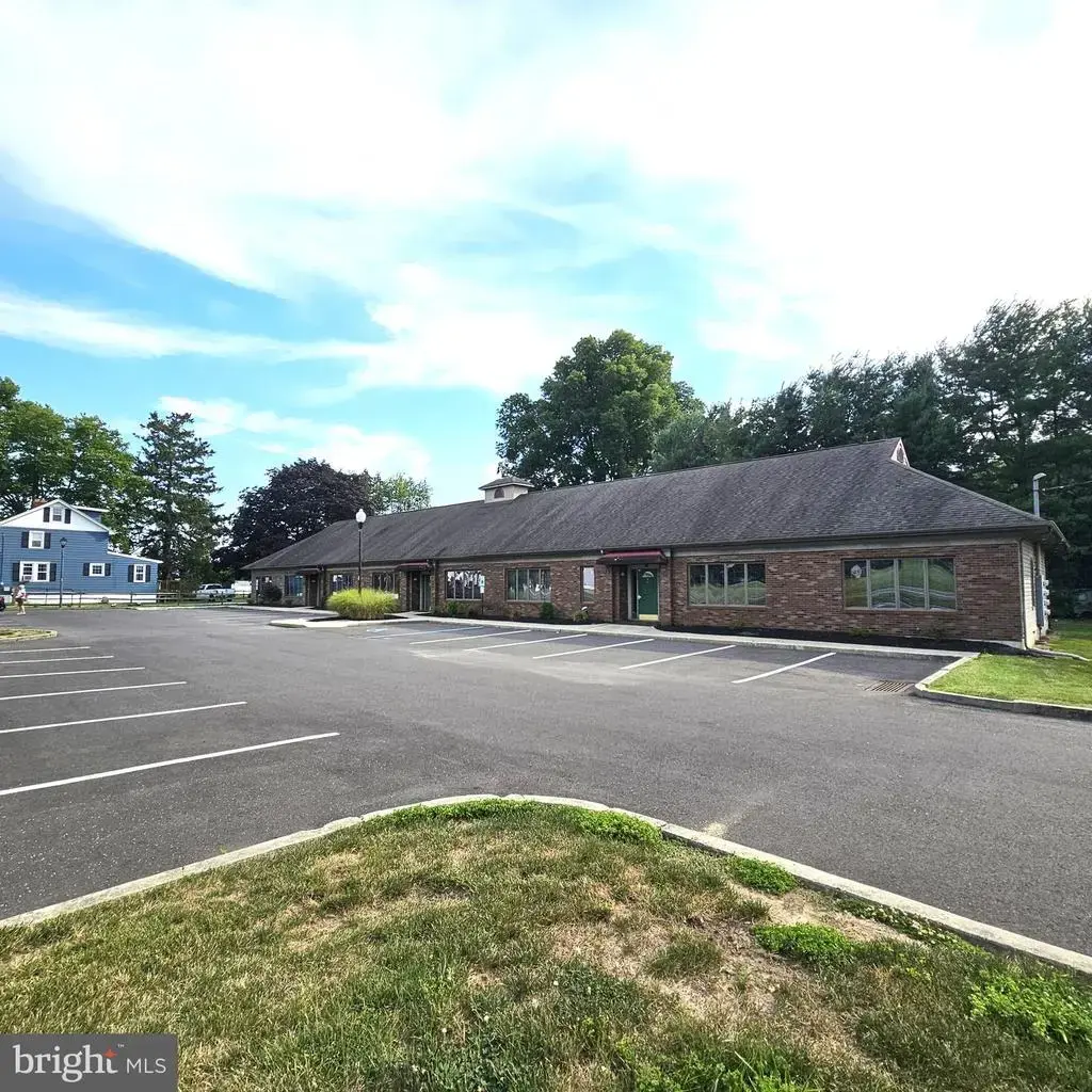 681 S Broadway #suite 1, PENNSVILLE