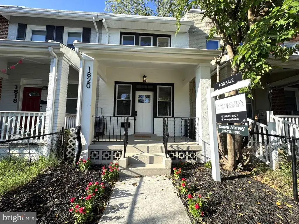 1820 L St Ne, WASHINGTON