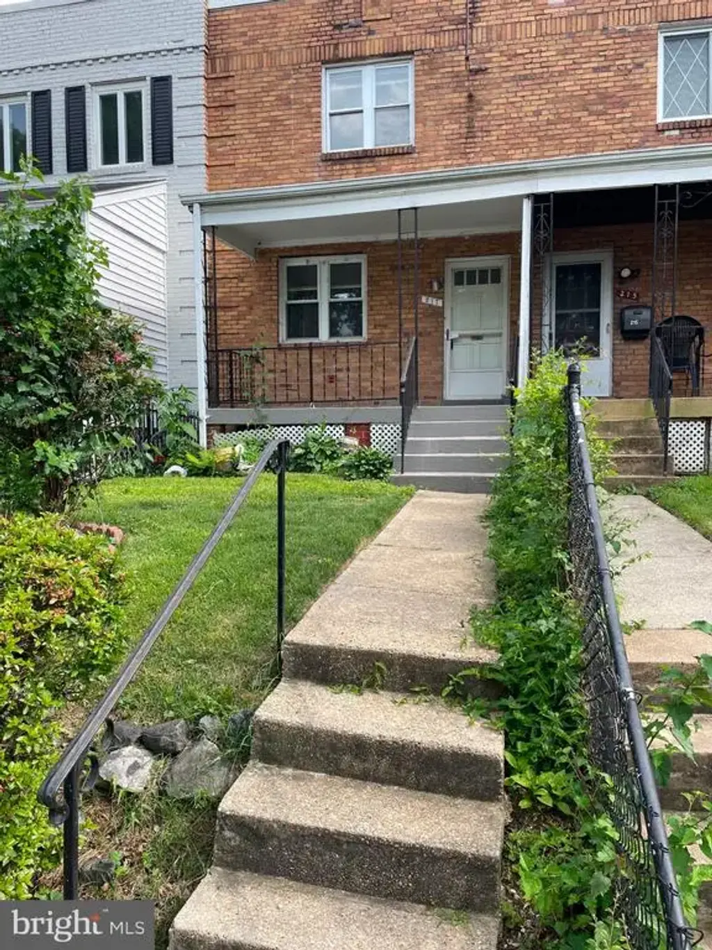 217 Lynhaven Dr, ALEXANDRIA