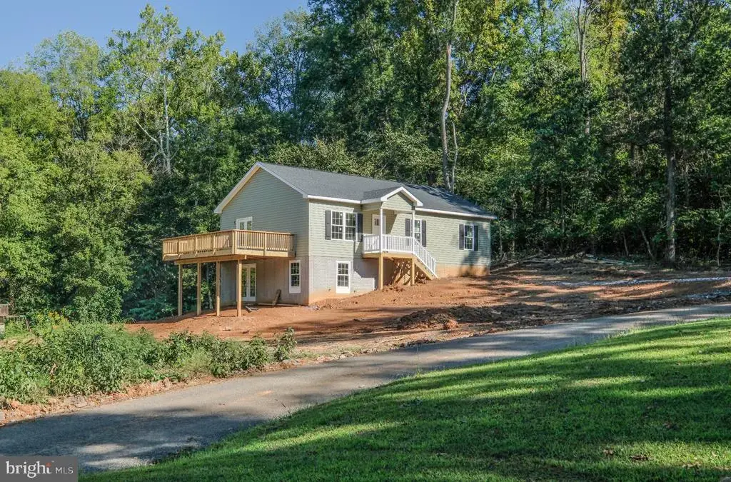 80 Poplar View Rd, FRONT ROYAL