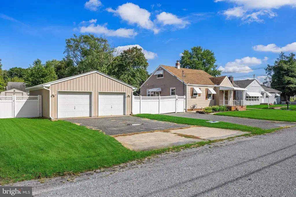 505 Hazel Ave, VINELAND