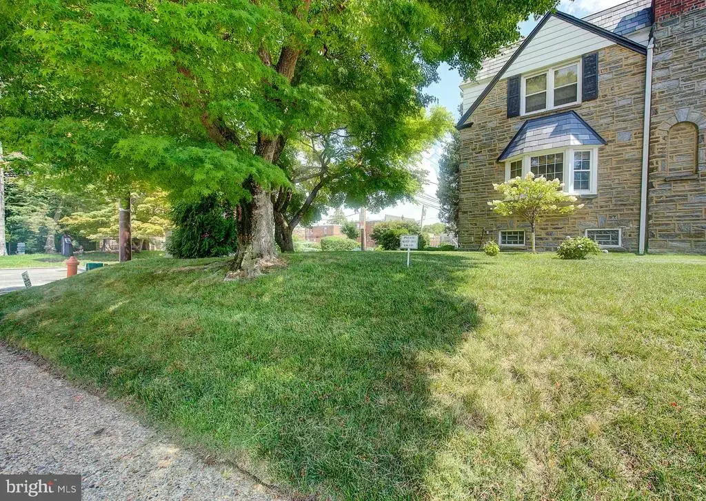 834 E Vernon Rd, PHILADELPHIA