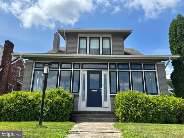 632 N Front St, Wormleysburg