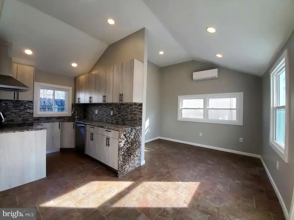 4435 Somers Ave, FEASTERVILLE TREVOSE