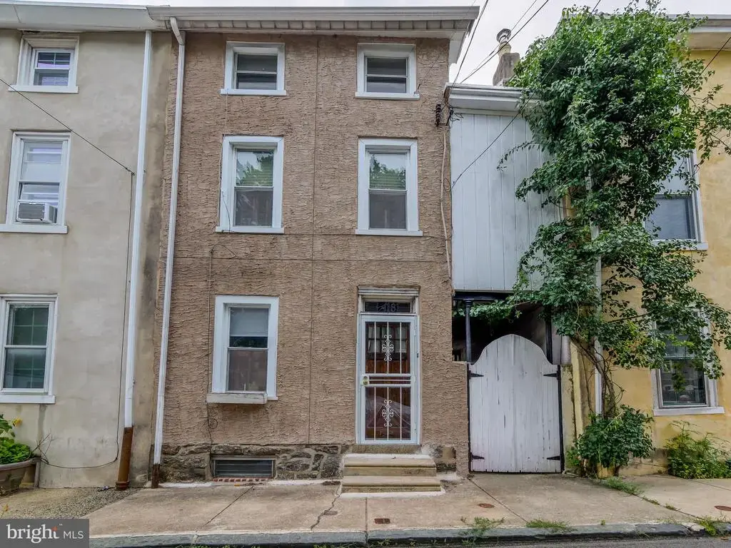 418 W Woodlawn St, PHILADELPHIA