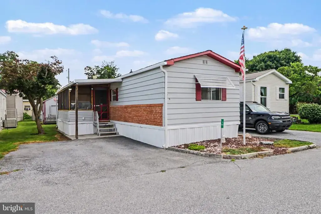 16 Four Little Acres Dr, PALMYRA