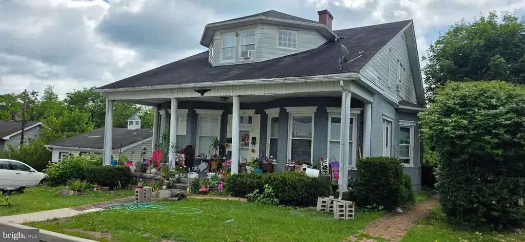 102 Wood St, FROSTBURG