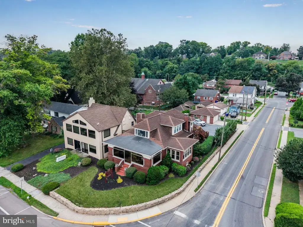 344 N Front St, LEMOYNE