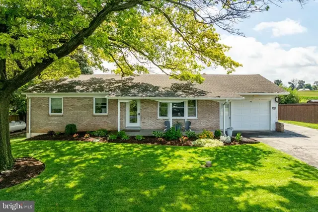 2542 Siegrist Rd, Ronks