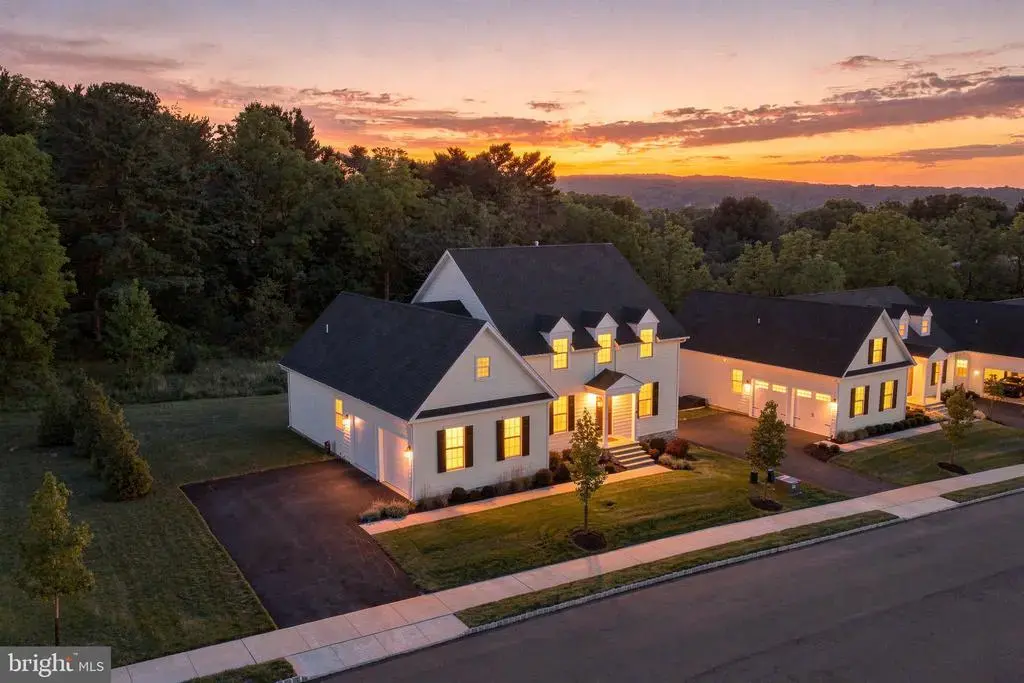 4421 Stonebridge Dr, BETHLEHEM