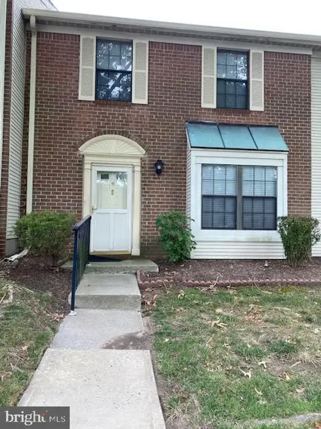 11 Harris Ct, LAWRENCEVILLE