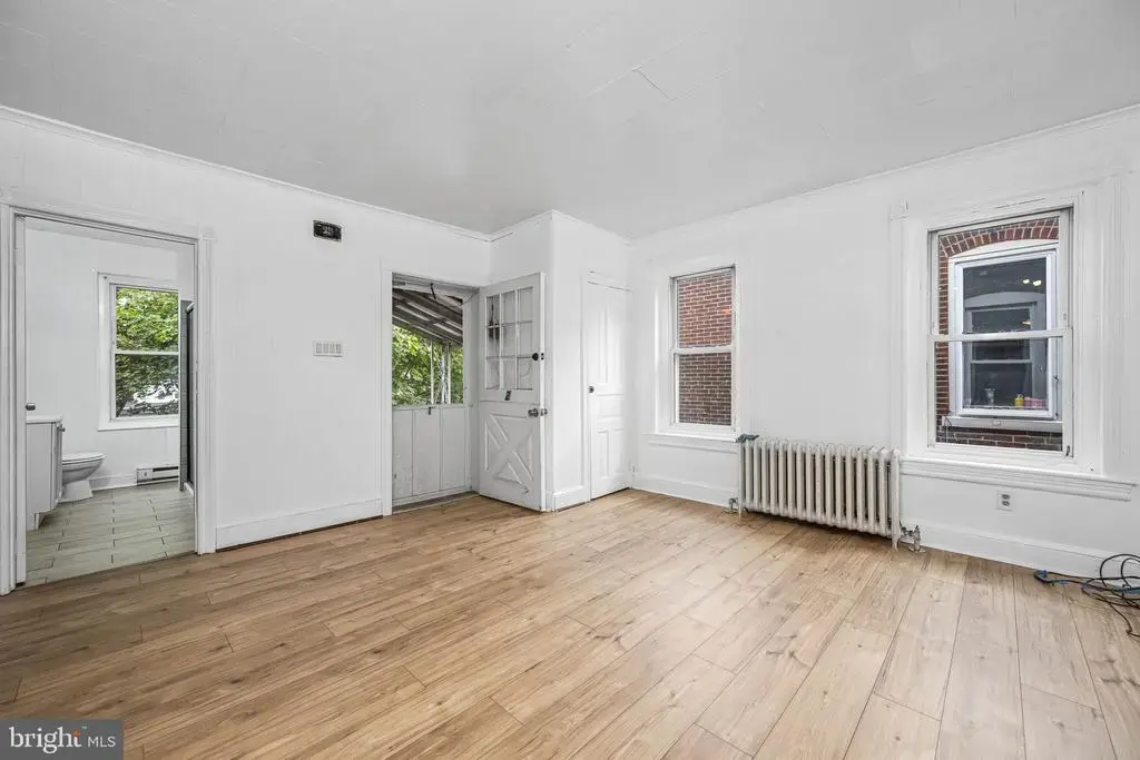 23 E 2nd St #2, POTTSTOWN