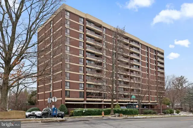 4100 N Charles St #1001, Baltimore