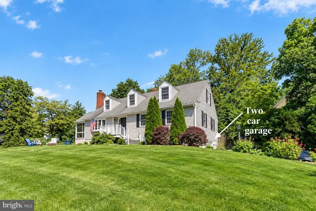 8 Turner Ct, PRINCETON
