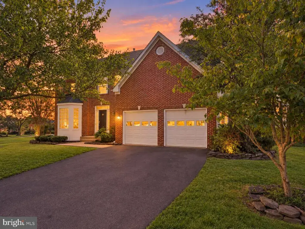 13109 Peach Leaf Pl, FAIRFAX