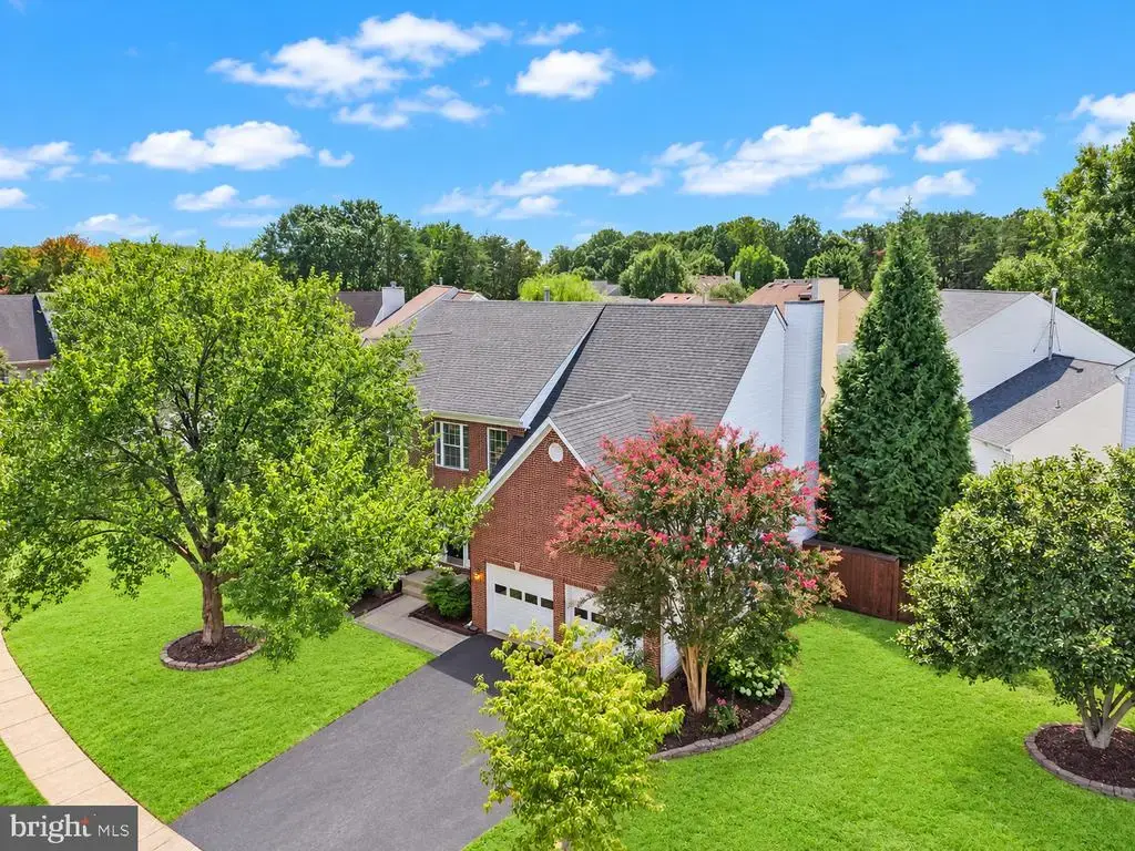 13109 Peach Leaf Pl, FAIRFAX