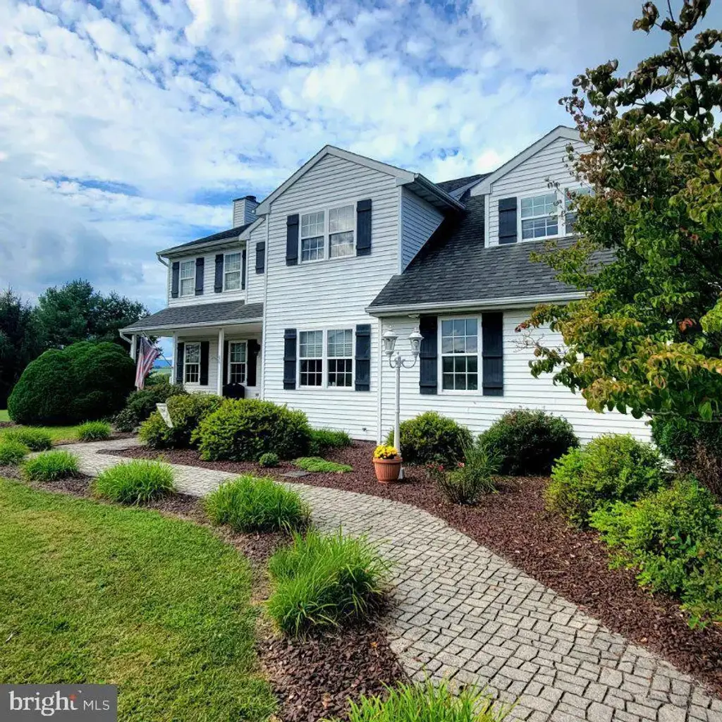 243 Cornerstone Dr, MOHRSVILLE