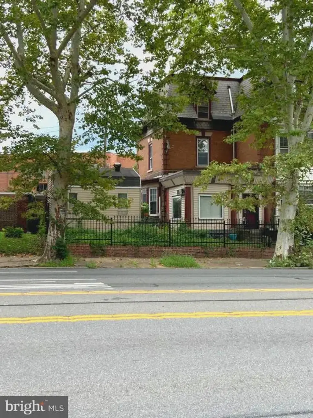 5215 N Broad, PHILADELPHIA